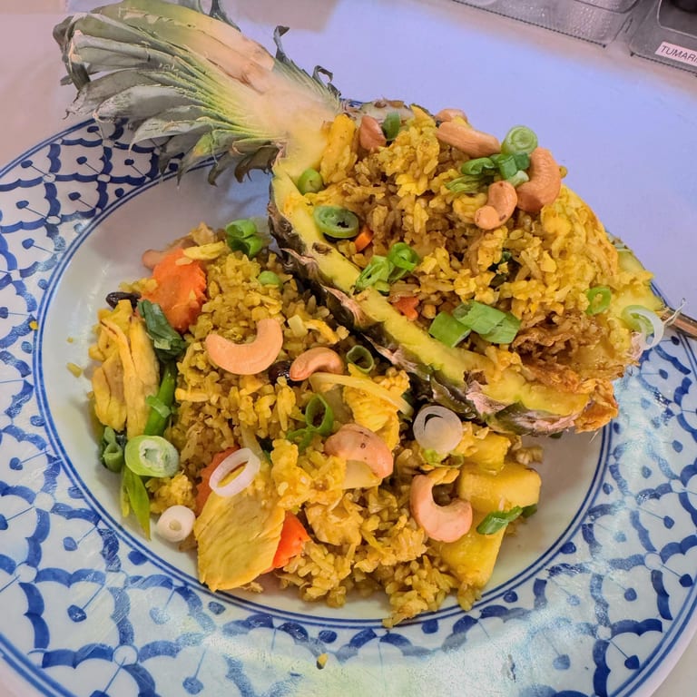 Pineapple Fried Rice: A Thai Delight